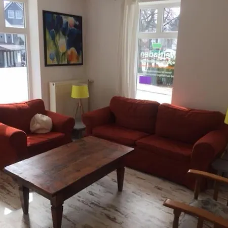 Appartement Erdgeschoss Bis 10 Personen Zentrum *
