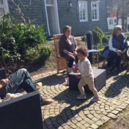 Erdgeschoss Bis 10 Personen Zentrum *