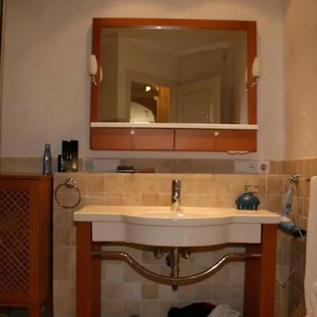 Erdgeschoss Bis 10 Personen Zentrum דירה *