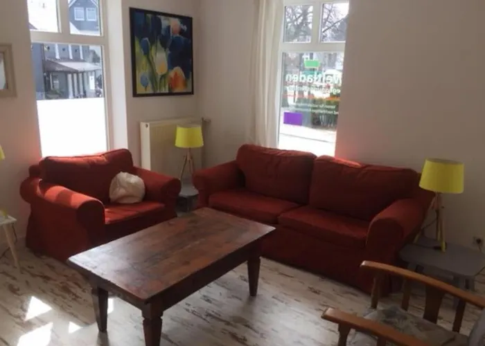 Apartment Erdgeschoss Bis 10 Personen Zentrum *