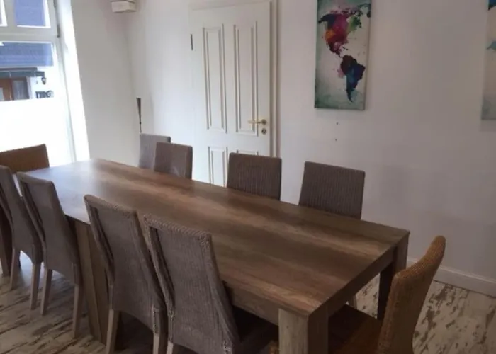 Erdgeschoss Bis 10 Personen Zentrum *